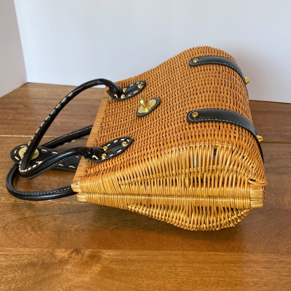 Tan Black Woven Leather Look Handbag Double Handle Picnic Style Classic Timeless - Picture 8 of 14